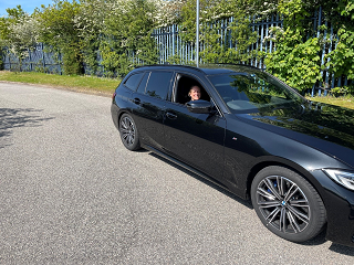 Sue Honeywill in No Excuses plain car Sue Honeywill in No Excuses plain car